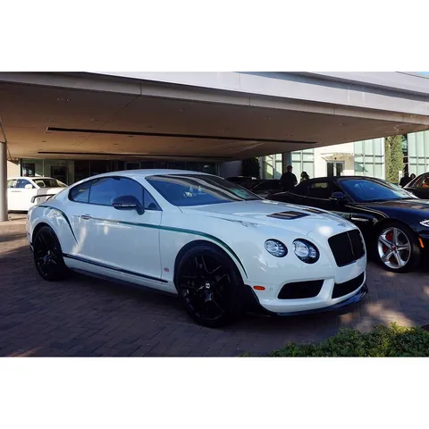 The Bentley Continental GT3-R is both stylish and very fast (not to mention quite rare) #Bentley #Br
