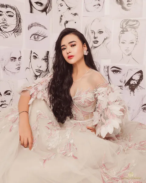 In A Sea of Faces
#starring @amandamanopo .
#lensedbyfandyfd @fandy_the @fdphotography90 @fdphotogra