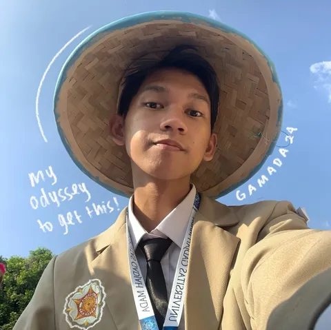 Perjalananku mengejar mimpi.
Halo, aku Fazmi!
Saat SMA aku tau aku mau jadi seperti apa, hanya saja