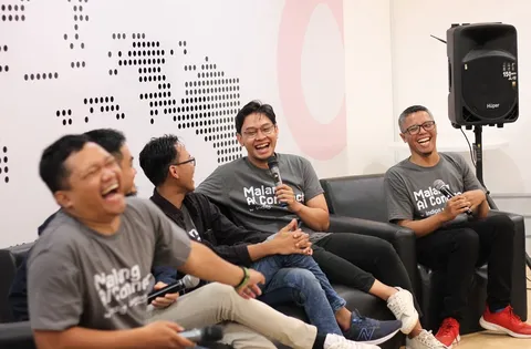 AI ❤️ YU
Berjuang ❌
Berpinggir jurang ✅
@jagoantalks x @indigo.telkom
@jagoanindonesia.id