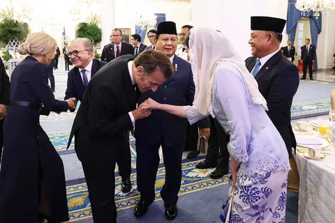 One for the archives 🎶
Terima kasih Pak Presiden, sudah memberi kepercayaan untuk mendampingi jamu