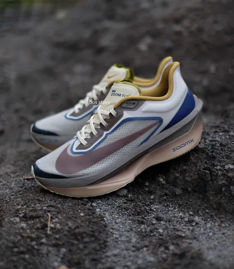 Siap melaju lebih jauh? Nike Zoom Fly 6 “Cave Stone” hadir untuk kamu yang haus akan performa dan ta