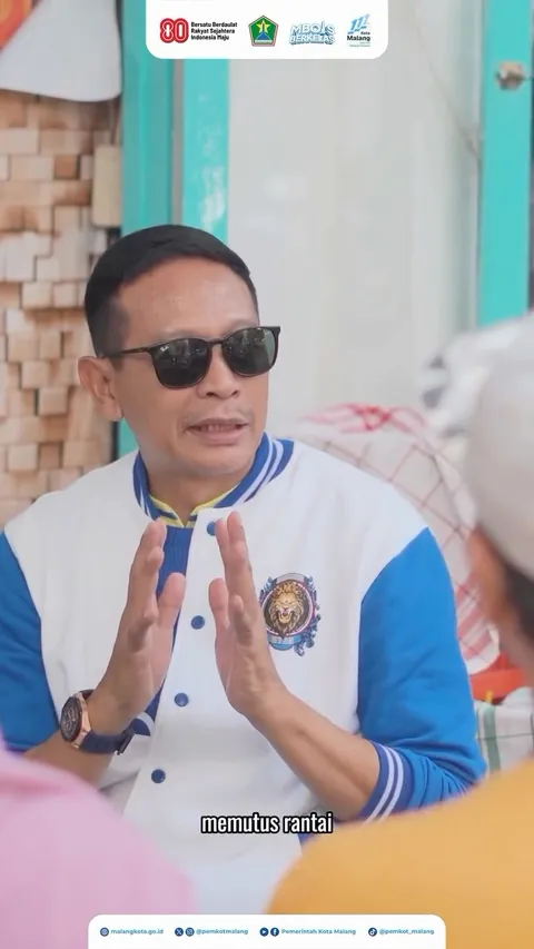 STOP Rokok Ilegal! 🚫

#NawakNgalam, Mari bersama-sama katakan TIDAK pada rokok ilegal!!! 

Bukan ha