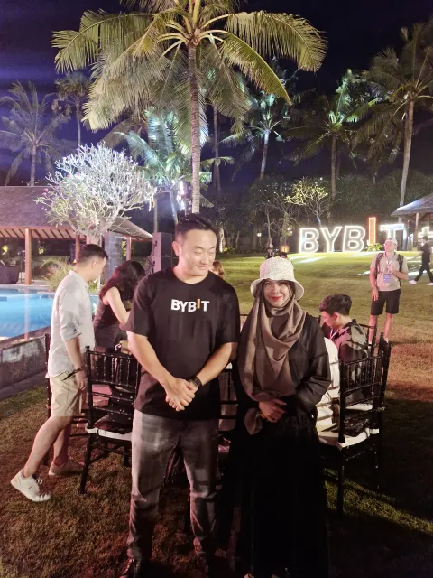 With Ceo Bybit Ben Zhou 😉