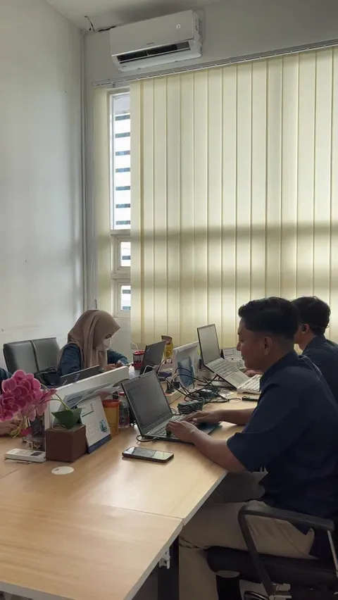 Jum’at berkah membeli Kebab,
Jaminan Kesehatan terjaga dengan Program REHAB.

Buat kalian yang masih