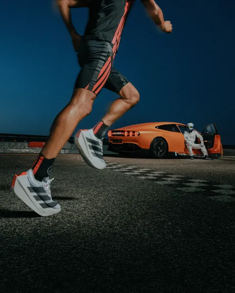 Two different worlds. One shared philosophy 🏁
 
Just like an athlete, the CONCEPT AMG GT XX is buil