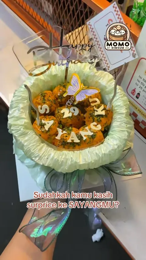 HBD SAYANGKU 🧡🩵💜💚🩷💛
coo cweettt 😍🥰💝💖

#momodimsum99 #dimsumjakartabarat #dimsumenak #dimsu
