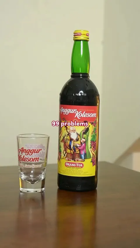 99 masalah di kepala? Tenang. Minum satu teguk Kolesom, dan nikmati ketenangan yang classy

#AnggurK