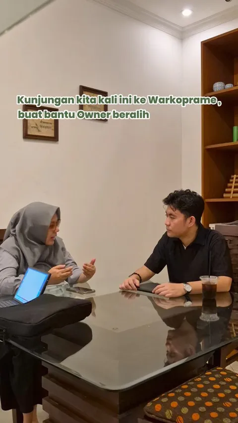 Capek urusin catatan cafe yang berantakan? ☕️📈

Kadang bukan karena usahanya kurang.
Tapi karena si