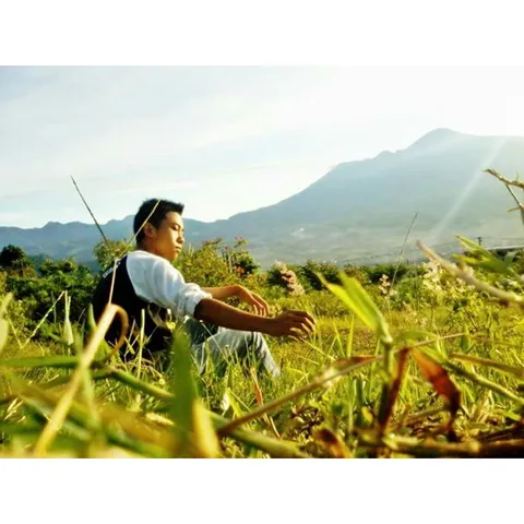 Kaki gunung panderman #sunrise #morning #KWB #huntingsunrise #eksploreindonesia #capturebatu #ngalam