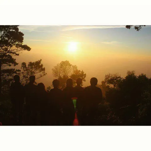 1 pandangan, 1 tujuan, 1 hati .
.
#capturebatu #eksplorebatu #eksploreindonesia #umaksangar #ngalamk