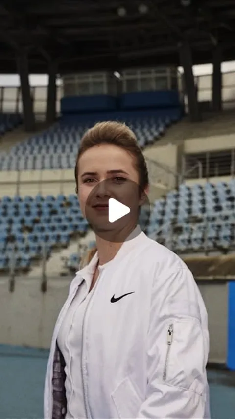 281K likes, 841 comments - nike on June 30, 2019: "“The traditional player? Maybe a little boring.”
