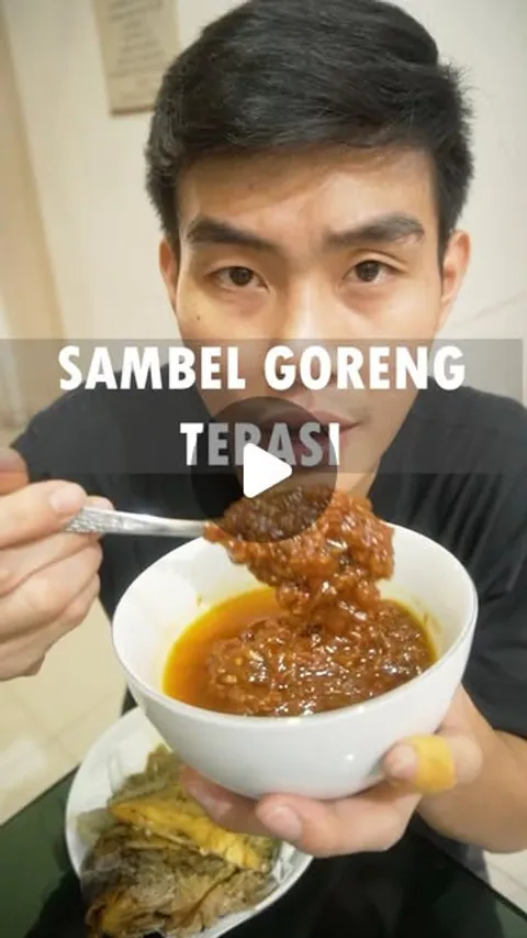 3,389 likes, 52 comments - grryang on August 18, 2021: "SAMBEL GORENG TERASI ala GARRY
.
bahan - bah