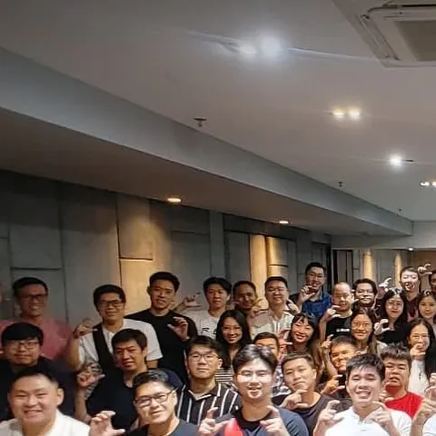 218 likes, 4 comments - crypstockss on October 18, 2024: "MVP Jakarta x Nasional Chapter.
π₯΄ππ₯΄".