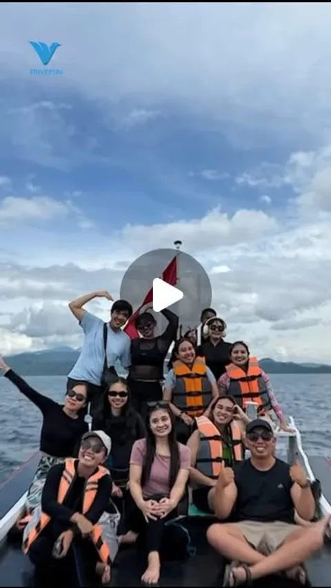 9 likes, 0 comments - trivefun on March 27, 2026: "Birunya Pahawang belum bisa move on dari memori
2