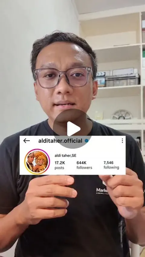 7,092 likes, 85 comments - mustafabercerita on April 12, 2026: "Aldi Taher ngepost 98 konten dalam 3