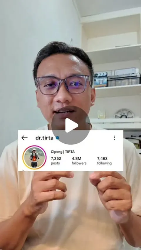 37K likes, 191 comments - mustafabercerita on April 17, 2026: "Bayangin kalo Dokter Tirta bikin kont