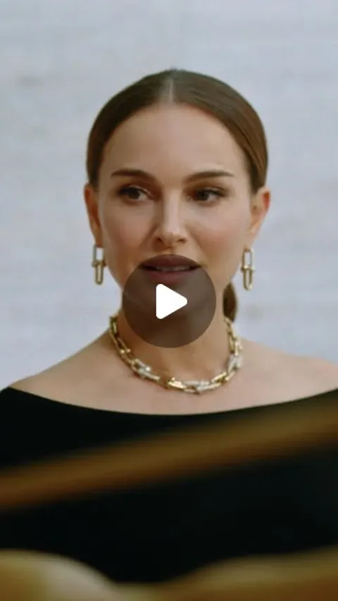 14K likes, 101 comments - tiffanyandco on May 16, 2026: "House ambassador Natalie Portman reflects o