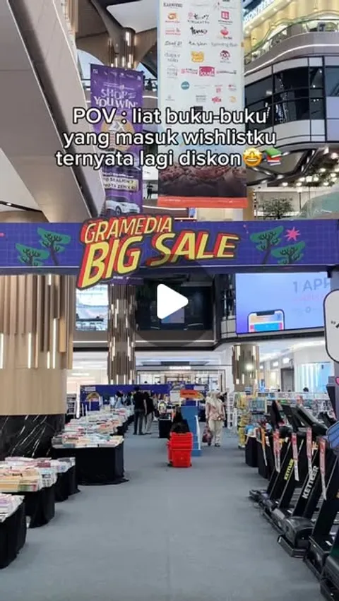 49 likes, 0 comments - intnrfd_ on May 21, 2026: "yukkk borong juga kaya aku!☺️
#gramedia #bigsale"