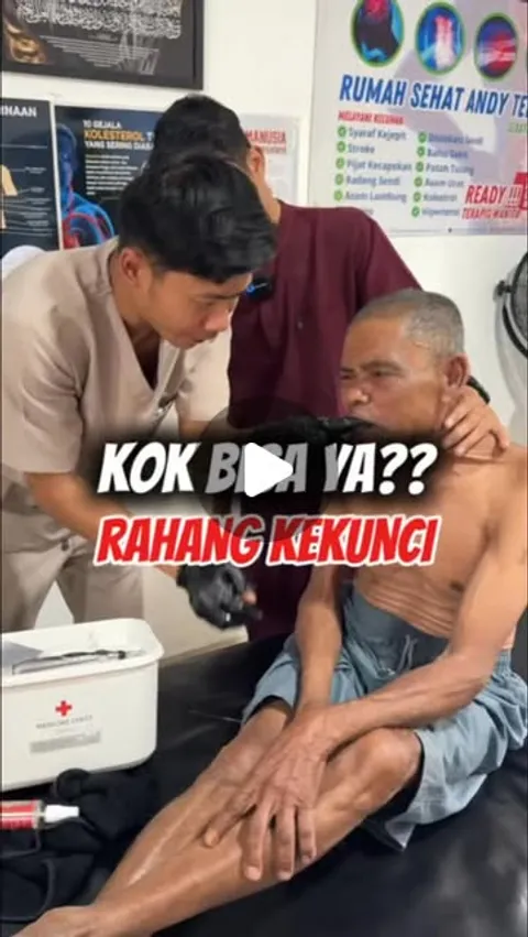 Tindakan taktis penanganan keluhan dislokasi sendi: rahang terkunci di Rumah Sehat Andy Terapi. Tera