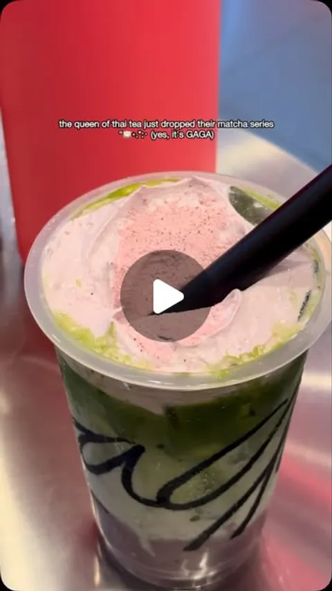 another day another ube matcha🍵🍠
.
📍GAGA, Summarecon Mall Bekasi 2
@gaga.indo
.
#gaga #matcha #