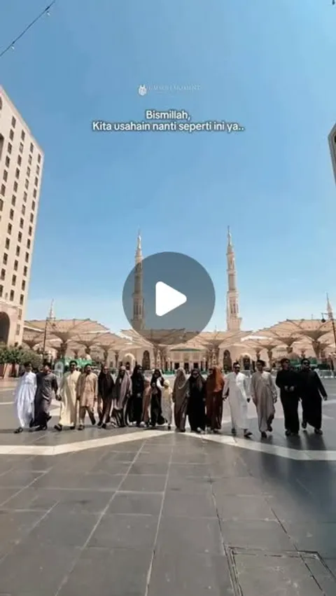 Keluarga besar❌ KELUARGA BESARRRR✅
#umrohmoment #umroh #madinah #nabawi