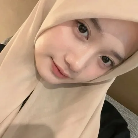 einaalmeera profile