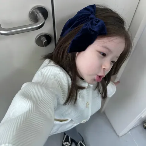 xiwenwyo profile