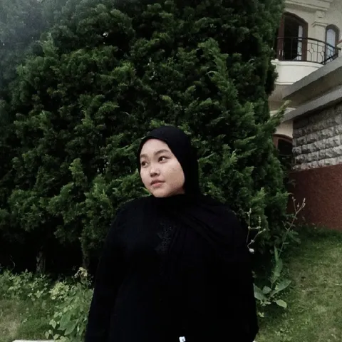 alysharamdhn profile